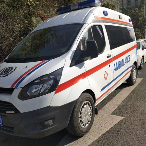 泉山品质救护车出租,为您的健康出行负责